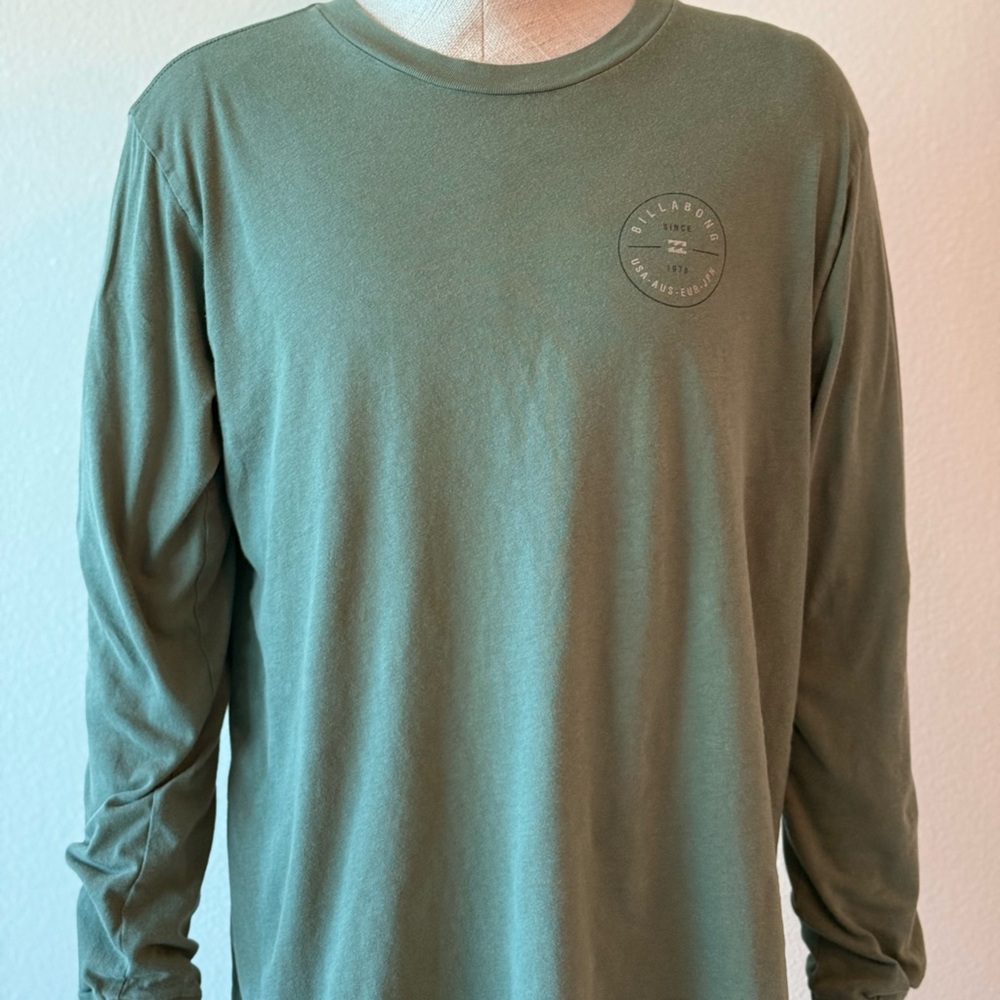 Billabong Green Long Sleeve Tee Classic Crew